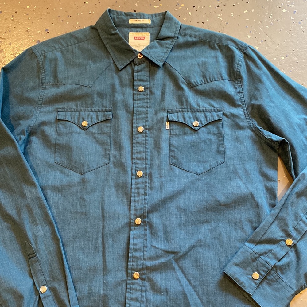 Levi’s Button Down - image 2